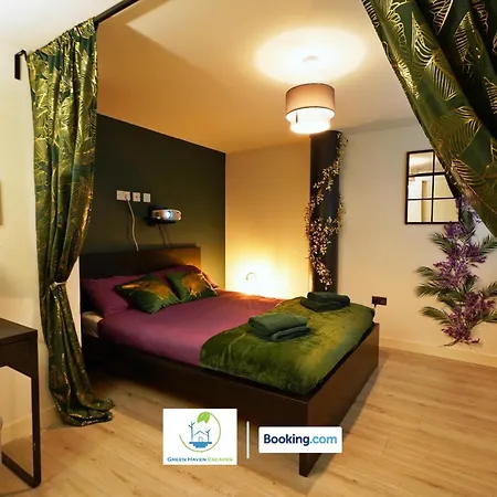 New Luxury Nyc Style Loft With Cinema In Apartman Bradford