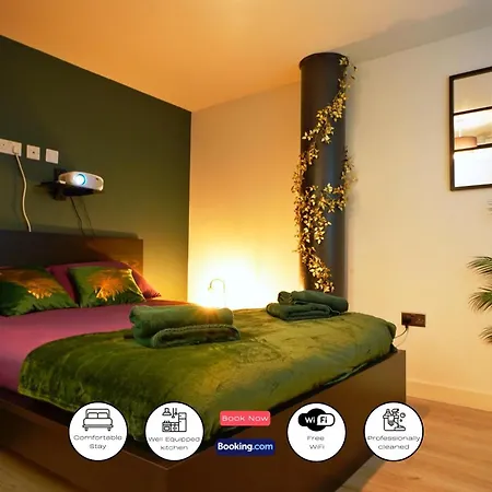 New Luxury Nyc Style Loft With Cinema By Haven Escapes In Bradford * Bradford (West Yorkshire)